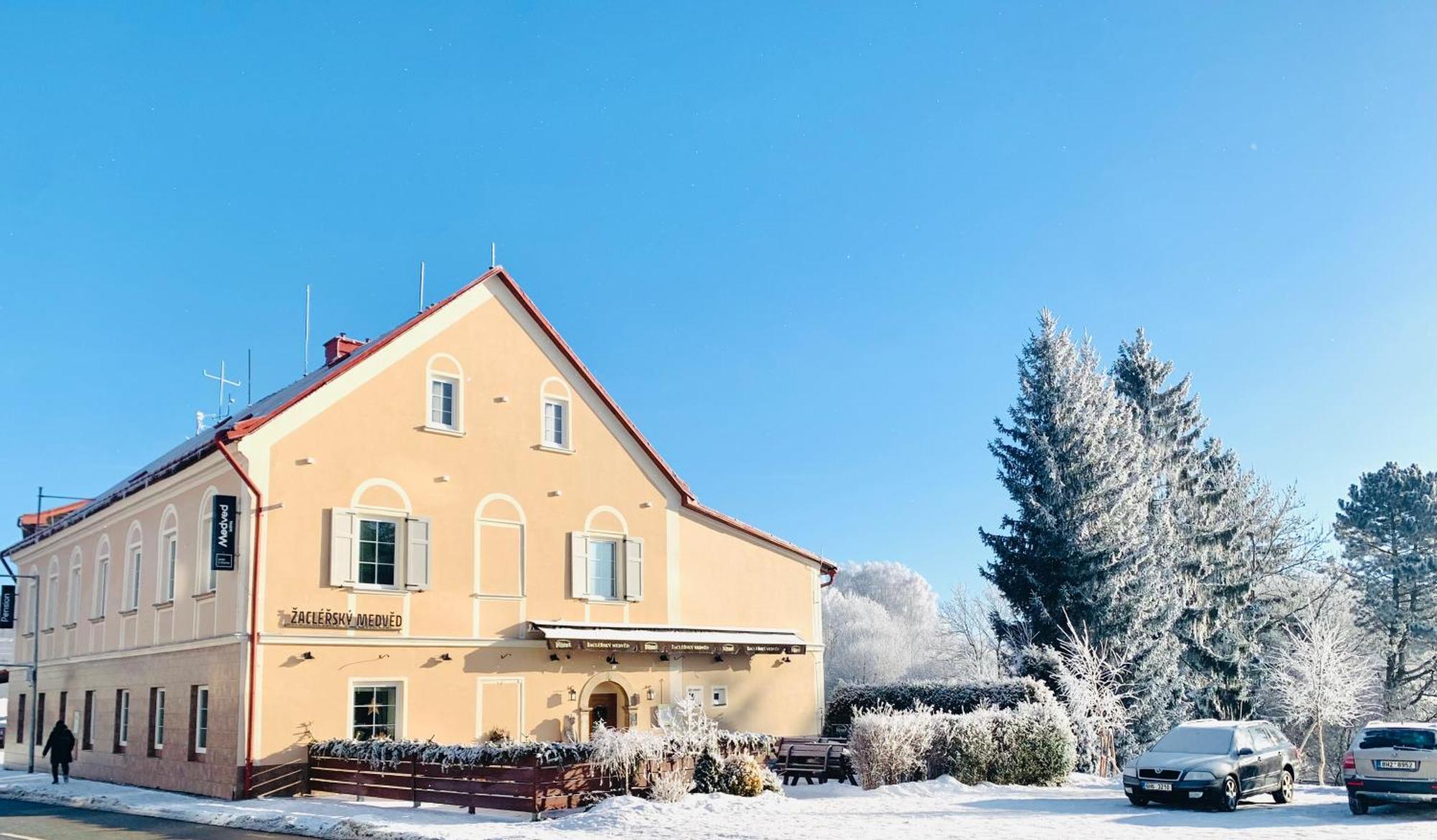 Pension Zaclersky Medved Exterior foto