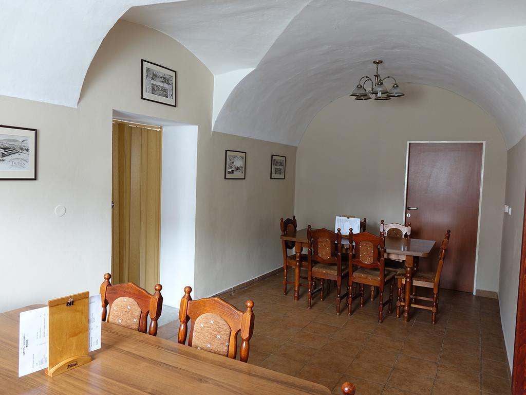 Pension Zaclersky Medved Exterior foto