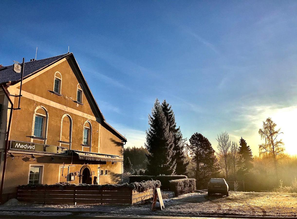 Pension Zaclersky Medved Exterior foto