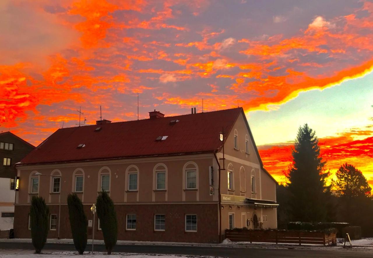 Pension Zaclersky Medved Exterior foto